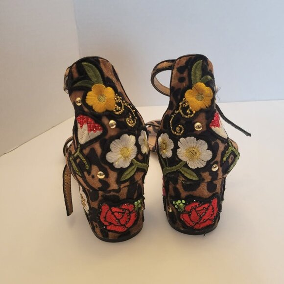 Steve Madden Leopard Print Sandals with Floral Embroidery - Picture 8 of 11